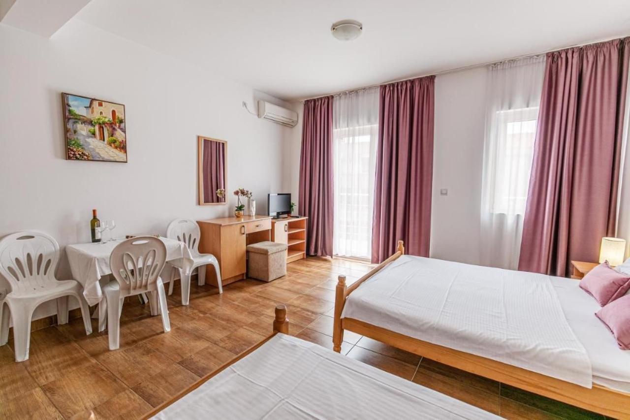 Apartmani Franeta Budva Exterior photo